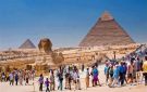 وزير السياحة: تأثير محدود على الحركة السياحية الوافدة لمصر بسبب الحرب - eg
