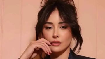 كندا حنا توثق فيديو مبهج لابنتها كندا حنا توثق فيديو مبهج لابنتها