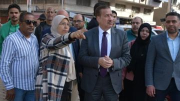 محافظ بورسعيد يتابع أعمال زراعة حديقة الفيروز بمبادرة 100 مليون شجرة بالعرب .. صور