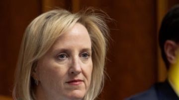 خلافات مع ترامب .. استقالة السفيرة الأمريكية في أوكرانيا