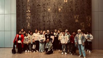 محافظة الجيزة تنظم رحلة ترفيهية لأبناء المؤسسات إلى المتحف المصري الكبير احتفالا بيوم اليتيم محافظة الجيزة تنظم رحلة ترفيهية لأبناء المؤسسات إلى المتحف المصري الكبير احتفالا بيوم اليتيم