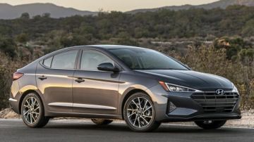 هيونداي إلنترا اى دى 2026 تباع بهذه المواصفات