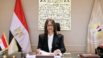 وزيرة الثقافة تشعل حراكا فنيا مزدوجا المسرح القومي يستعد لدورته الـ19.. و السينما تيك يعود إلى الواجهة