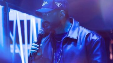 تامر حسني يستعد لحفل مع فريش مونتانا في العين السخنة صور