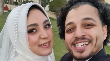 ملحقش يفرح بجوازه .. مصرع مصور مصري في حادث أثناء توصيله الطعام بإيطاليا صور