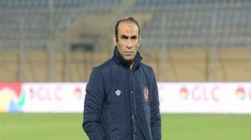 مش عارفين نلاقيها منين .. تعليق سيد عبدالحفيظ على مباراة الأهلي وسيراميكا