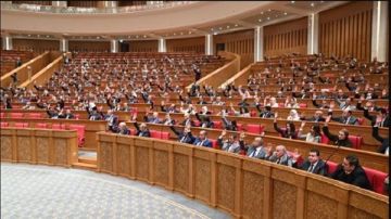 رئيس النواب يحيل 8 مشروعات قوانين إلى اللجان البرلمانية المختصة