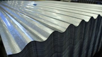 تباين عالمي واستقرار محلي.. سعر الحديد يوم الخميس 2-4-2026