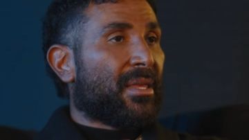 أحمد سعد يفاجئ الجمهور بـ5 ألبومات جديدة بألوان غنائية مختلفة أحمد سعد يفاجئ الجمهور بـ5 ألبومات جديدة بألوان غنائية مختلفة