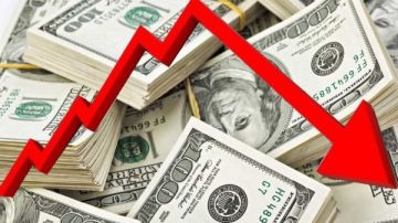 هبوط مفاجئ في سعر الدولار مقابل الجنيه اليوم هبوط مفاجئ في سعر الدولار مقابل الجنيه اليوم