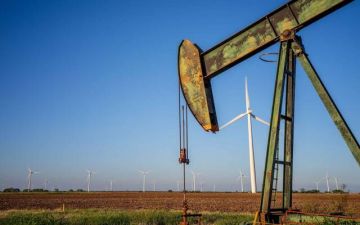 تراجع حاد لأسهم شركات الطاقة العالمية مع انخفاض أسعار النفط تراجع حاد لأسهم شركات الطاقة العالمية مع انخفاض أسعار النفط