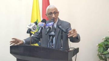 محافظ شمال سيناء: فلسفة المشروعات تقوم على بناء الإنسان وتأسيس بنية اقتصادية متكاملة