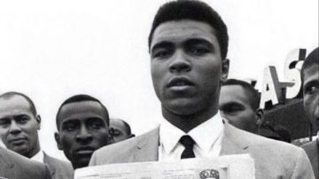 الله هو الأعظم.. عمرو مرموش ينشر صورة لـ محمد علي كلاي ماذا يقصد؟