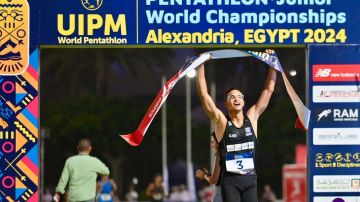 معتز وائل يتوج بالميدالية الذهبية لكأس العالم الخماسي