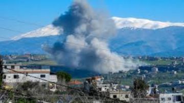 انقطاع الكهرباء في كريات موتسكين قرب حيفا عقب رشقة صاروخية جديدة انقطاع الكهرباء في كريات موتسكين قرب حيفا عقب رشقة صاروخية جديدة