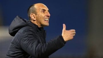 خسارة الأهلي تنقذ يورتشيتش من الرحيل عن بيراميدز خسارة الأهلي تنقذ يورتشيتش من الرحيل عن بيراميدز