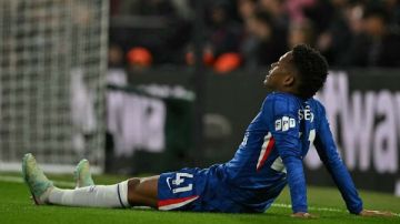 إصابة إستيفاو تقلق تشيلسي قبل المونديال.. ومدة الغياب تحدد موقفه