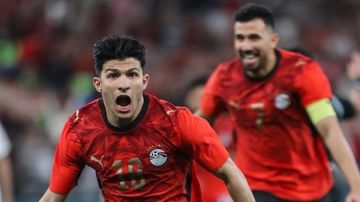 حسام حسن يستقر على بديل إسلام عيسى في منتخب مصر