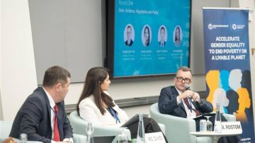 تمكين المرأة يتصدر أجندة مصر في اجتماعات الربيع بواشنطن تمكين المرأة يتصدر أجندة مصر في اجتماعات الربيع بواشنطن