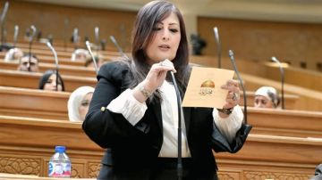 النائبة إليزابيث شاكر: حظر سفر السيدات لبعض المهن بالخارج هدفه حماية كرامة المرأة النائبة إليزابيث شاكر: حظر سفر السيدات لبعض المهن بالخارج هدفه حماية كرامة المرأة