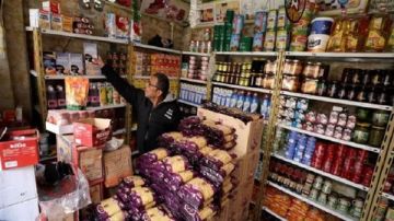 خبير اقتصادي: قطاعات استهلاكية تقود استثمارات البورصة الآن فيديو