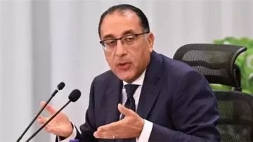 هل أثر قرار غلق المحلات على الزحام بالشوارع؟.. فيديو هل أثر قرار غلق المحلات على الزحام بالشوارع؟.. فيديو