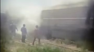 أخلوه من الركاب.. حريق محدود في قطار الفيوم العياط .. صور أخلوه من الركاب.. حريق محدود في قطار الفيوم العياط .. صور