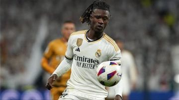 الغموض يسيطر على مستقبل إدواردو كامافينجا مع ريال مدريد