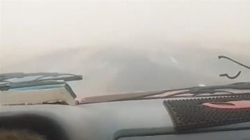 الوادي الجديد تحذر من السير على الطرق السريعة بسبب العواصف الترابية