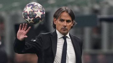 مازال البحث جاريا .. هل يرحل إنزاجي عن الهلال لإنقاذ إيطاليا؟ مازال البحث جاريا .. هل يرحل إنزاجي عن الهلال لإنقاذ إيطاليا؟