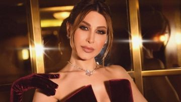 ينعاد علينا بالخير.. المطربة يارا تهنئ جمهورها بعيد الفصح ينعاد علينا بالخير.. المطربة يارا تهنئ جمهورها بعيد الفصح