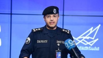 الداخلية الكويتية: التعامل مع 20 بلاغا بسقوط شظايا خلال 24 ساعة الداخلية الكويتية: التعامل مع 20 بلاغا بسقوط شظايا خلال 24 ساعة