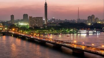 مصر تسدد جزءا من ديونها مصر تسدد جزءا من ديونها