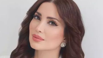 نسرين طافش تستعرض رشاقتها من الجيم نسرين طافش تستعرض رشاقتها من الجيم