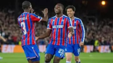 تأهل كريستال بالاس وفاليكانو ووداع فيورنتينا.. نتائج إياب ربع نهائي المؤتمر الأوروبي