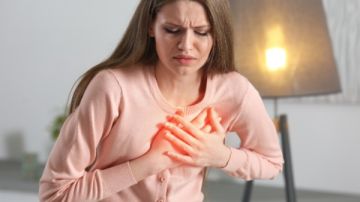 خفقان القلب السريع.. متى يكون عرضا عابرا ومتى يشير إلى خطر؟