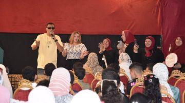 المهن التمثيلية تحتفل بيوم اليتيم .. صور المهن التمثيلية تحتفل بيوم اليتيم .. صور