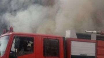 السيطرة على حريق محدود داخل مخزن لتجميع المواد البترولية في أسوان السيطرة على حريق محدود داخل مخزن لتجميع المواد البترولية في أسوان