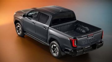 أسعار ومواصفات تويوتا هايلكس 2026 في السعودية.. بتصميم بيك أب