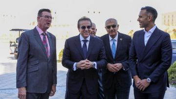 وزير الصحة : الاستثمار في التعليم يصنع مستقبل الرعاية الصحية وزير الصحة : الاستثمار في التعليم يصنع مستقبل الرعاية الصحية