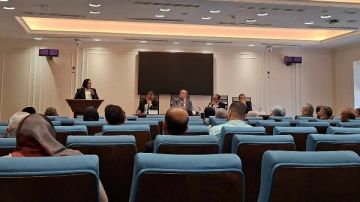 بدء اجتماع صحة النواب لمناقشة عدد من طلبات الإحاطة بدء اجتماع صحة النواب لمناقشة عدد من طلبات الإحاطة