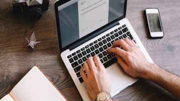 بعد إلغاء قرار غلق المحال الساعة 11.. هل يستمر العمل عن بعد يوم الأحد؟