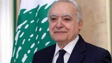 وزير الثقافة اللبناني: نراقب باهتمام مسار وقف إطلاق النار