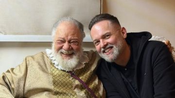 محمد محمود عبد العزيز يشيد بعرض مسرحية الملك لير