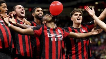 موعد مباراة نابولي وميلان في الدوري الإيطالي موعد مباراة نابولي وميلان في الدوري الإيطالي