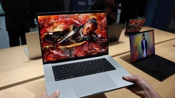 عرض مغر من آبل على MacBook Pro M5 بمتجر الأجهزة المجددة عرض مغر من آبل على MacBook Pro M5 بمتجر الأجهزة المجددة