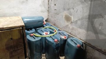 ضبط 1155 لتر بنزين وسولار بأسوان وإحالة المتهمين للنيابة