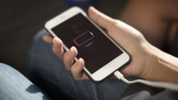 TCL NXTPAPER 70 Pro .. هاتف للجيل الجديد بعمر بطارية تدوم لأسبوع