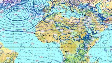 أمطار رعدية وحبات برد.. الأرصاد تحذر من تقلبات مفاجئة تضرب القاهرة والمحافظات اليوم أمطار رعدية وحبات برد.. الأرصاد تحذر من تقلبات مفاجئة تضرب القاهرة والمحافظات اليوم