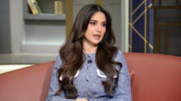 درة: كنت أتمنى أكون فاتن حمامة وسعاد حسني ونادية لطفي درة: كنت أتمنى أكون فاتن حمامة وسعاد حسني ونادية لطفي